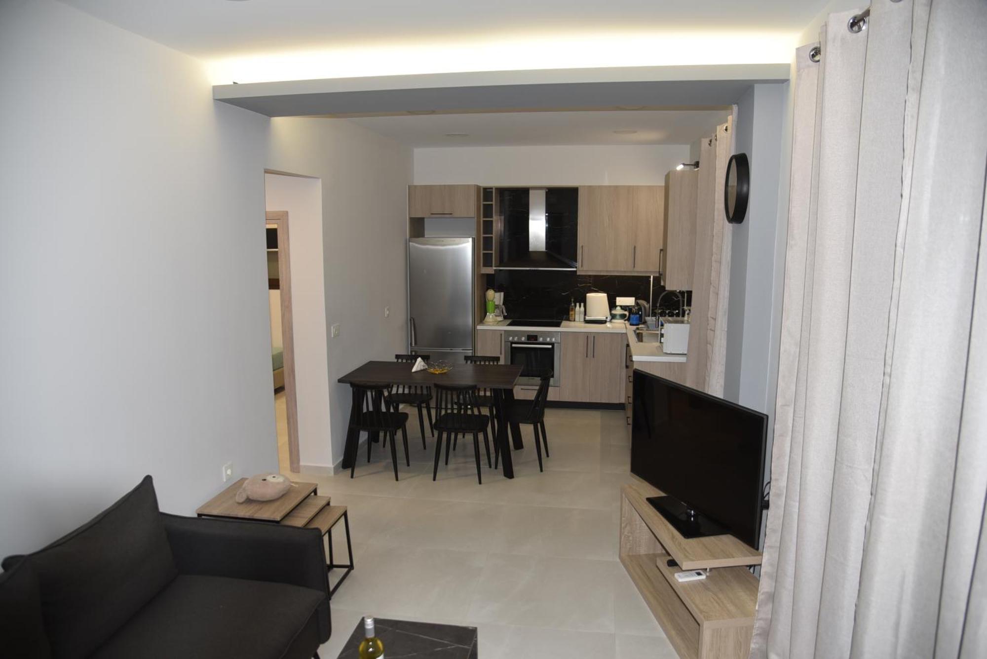 Pirgos Deluxe Apartment - Private Parking Kíssamos Exterior foto